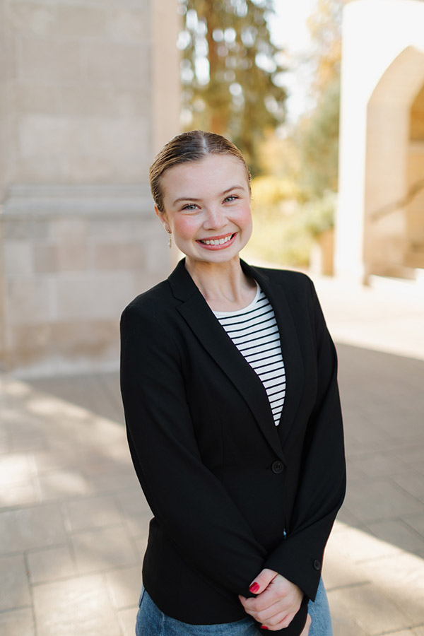 Professional head and shoulders image of Lydia Egbers, taken on the St. Thomas St. Paul campus 