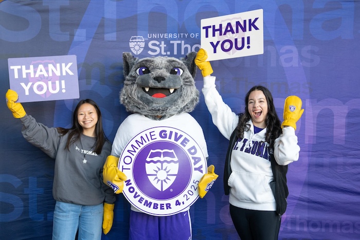Building on a Tradition of Generosity: The Tommie Network Rallies Once Again